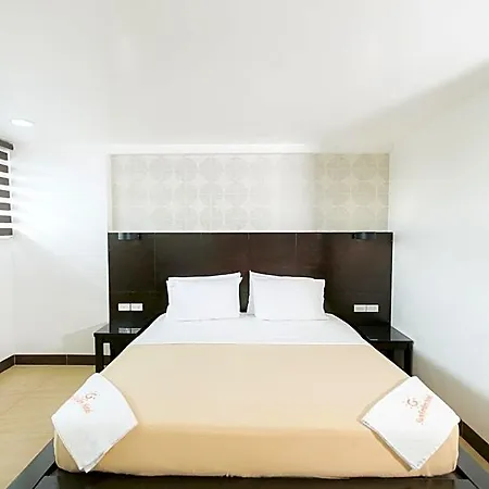 Sun Garden Hotel Tarlac-3